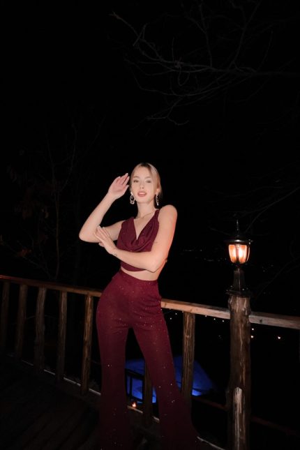 Sparkling Spanish Crop Set Claret Red